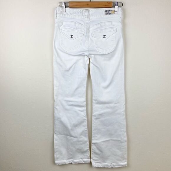 AG Adriano Goldschmied ‘The Byblos’ Flare Leg Modern White Jeans - Picture 6 of 7